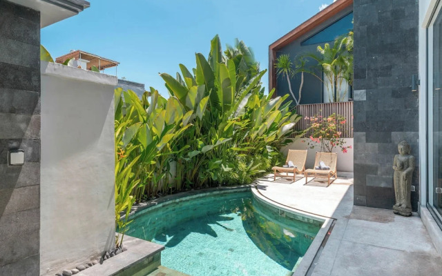 Villa Kembar 2