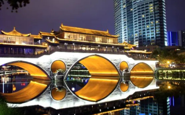 Weisheng Hotel (Dafangyun Performing Arts Center · Global Center Branch – Outside – Chengdu