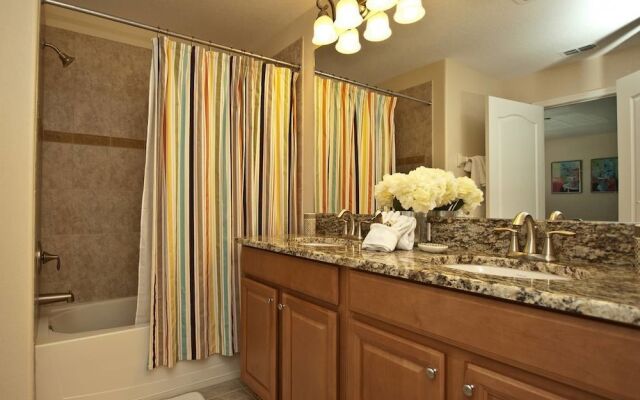 Orlando Paradise Palms Resort by Luxury Escapes