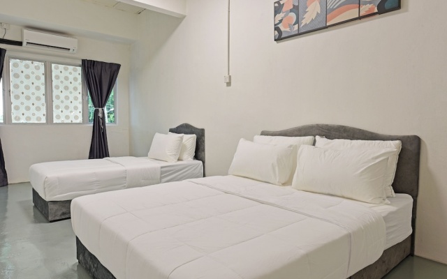 Hotel O S Homestay – Guest Rooms – Kuantan