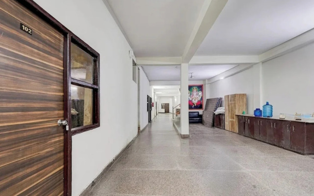 Hotel Heaven Peacock Noida