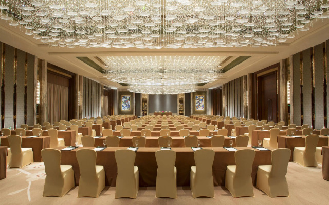 Sheraton Bailuhu Resort, Huizhou