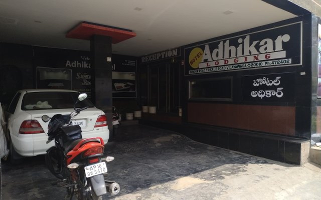 Hotel Adhikar by Iroomz