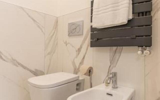 Beplace Apartments In San Babila