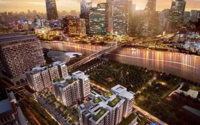 The Emerald Metropole Luxury Apartment