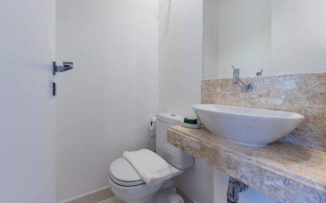Apartamento luxuoso com vaga e ótima localização | Vila Olímpia