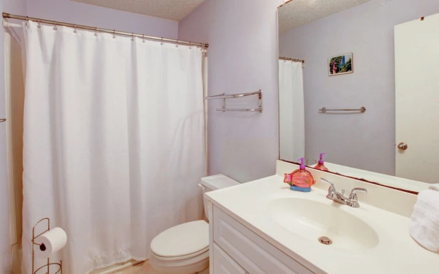 2 Bedroom, Churchill Downs Court