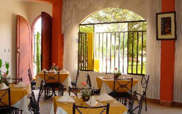Hotel Sierra Dorada