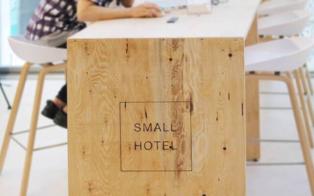 Small Hotel - Hostel