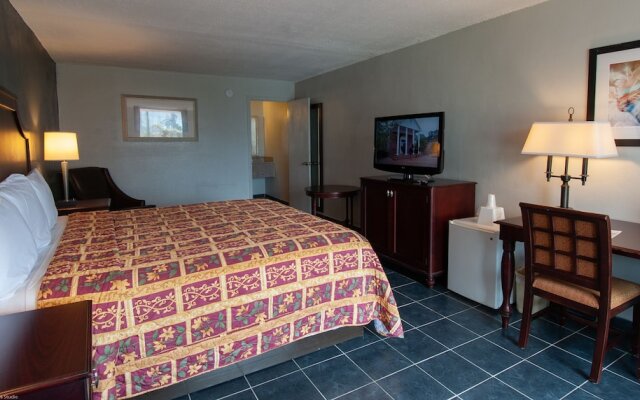Days Inn and Suites St Pete Clearwater