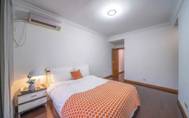 Tyms Modern 1BR APT Gubei Carnival Court