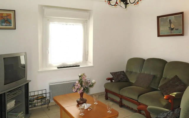 Holiday Home Chez Yvonne - PBA116