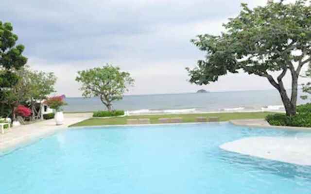 Chelona Huahin Condo Garden View by Dome