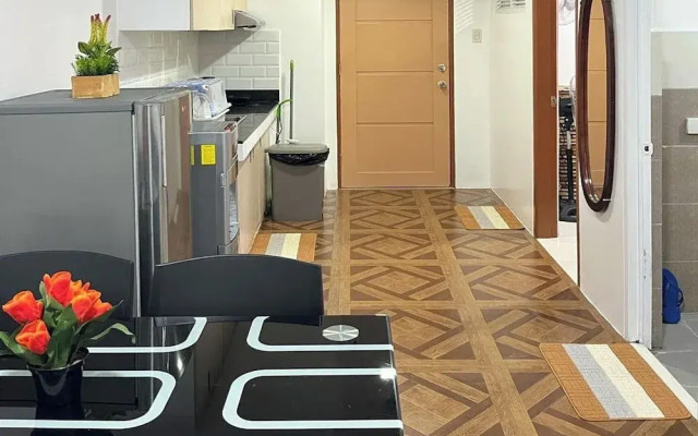 Krystalclaine Homestay-Burnham Hill Condo