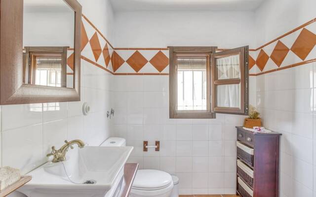 Comfy Holiday Home in Carcabuey With Patio