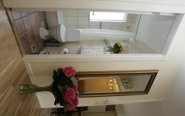 Athena Guesthouse