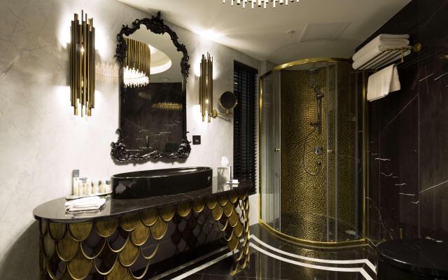 DoubleTree by Hilton Hotel Izmir Airport