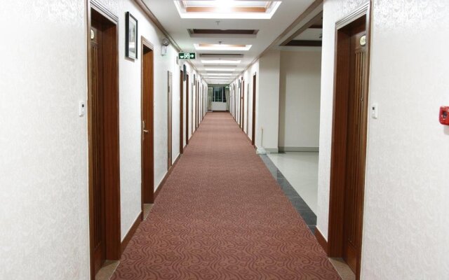 Yunfu Xinxing Lido Hotel