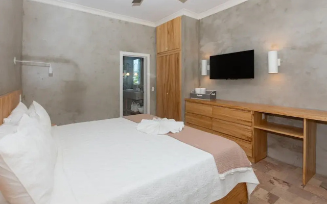 Todo Es Posible 4 Bedroom Home
