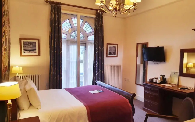 Kings Arms Hotel Westerham by Greene King Inns