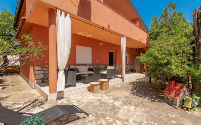 Awesome Home in Vrsi With 2 Bedrooms and Wifi