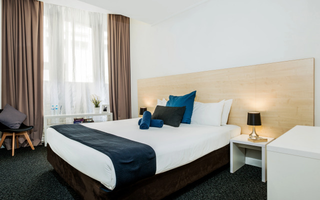 Nomads Sydney - Hostel
