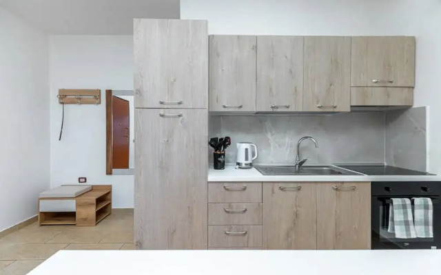 Grand View Apartment