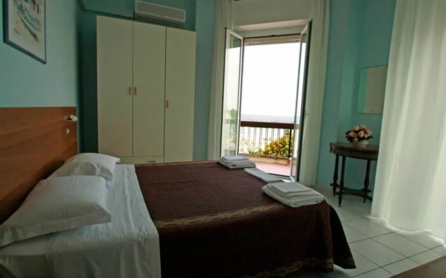 Acapulco Hotel Cattolica