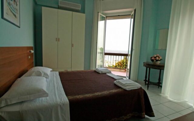 Acapulco Hotel Cattolica