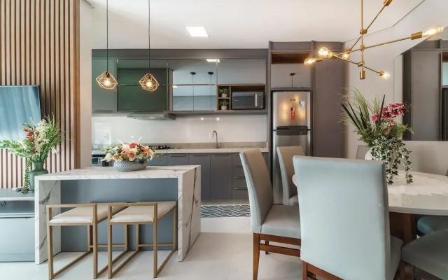 833-Apartamento 2 suítes em Bombinhas