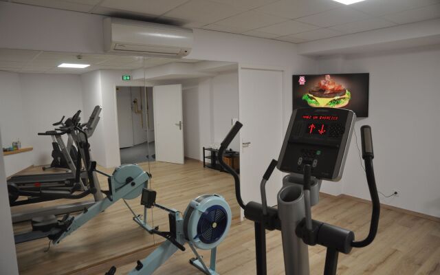 Les Elmes - Hôtel, Spa & Plage Privée