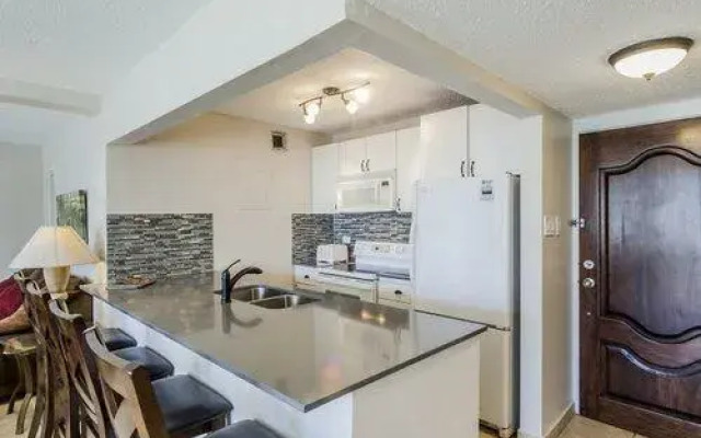 Green Island Apartments - Coral Beach