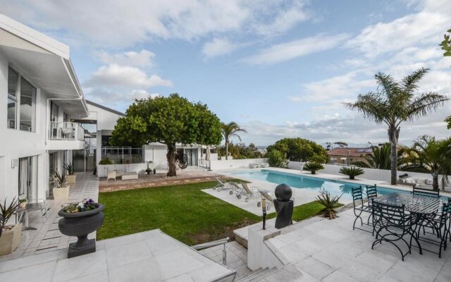 Capo Cabana Guesthouse