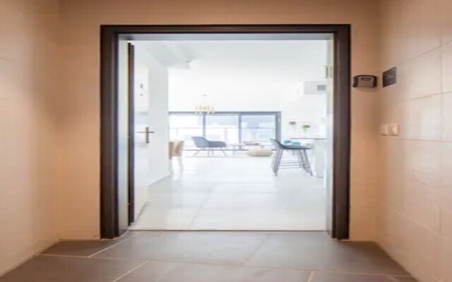 O&O Group-Magical 4BR Panoramic Sea View