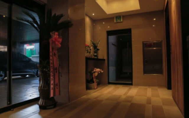 Galaxy Hotel