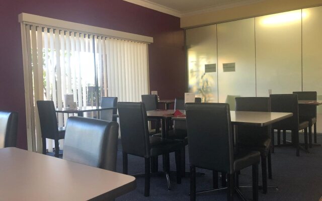 Oxley Motor Inn