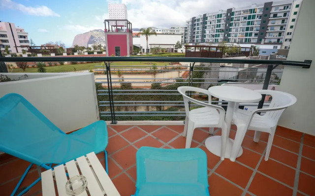 Forum Apartment