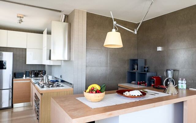 Luxury Majestic Penthouse Apartment