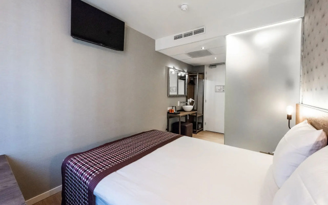 Melrose Hotel