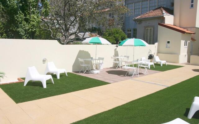 733 Costa Cabral Metro Residence