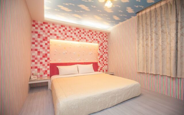 Cherry Blossom Motel
