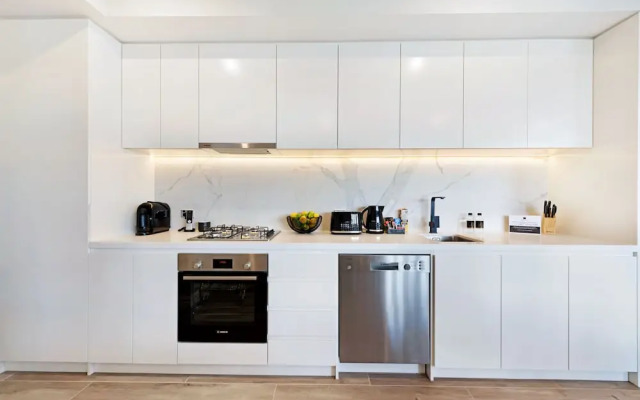 Manhattan Apartments - Glen iris