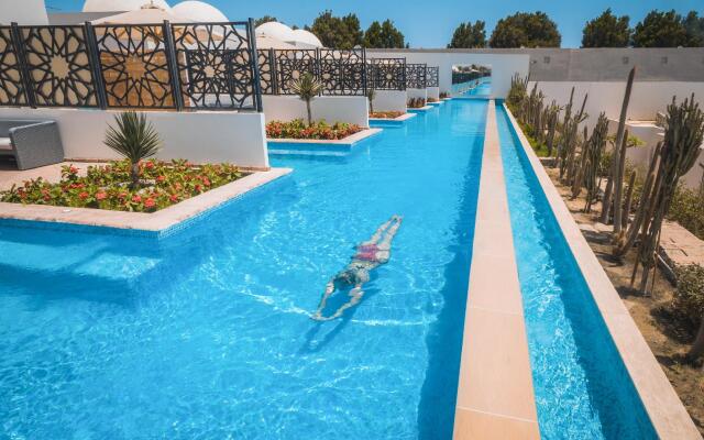 Fort Arabesque Resort, Spa & Villas