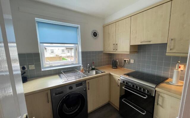 Beautiful 2-bed Apartment in Renfrew