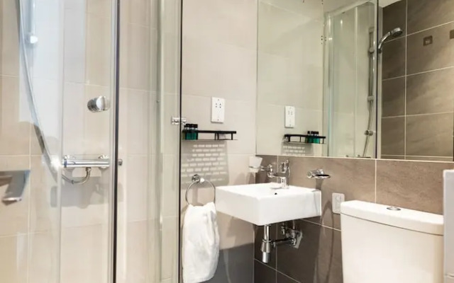 Kensington High Street Suites