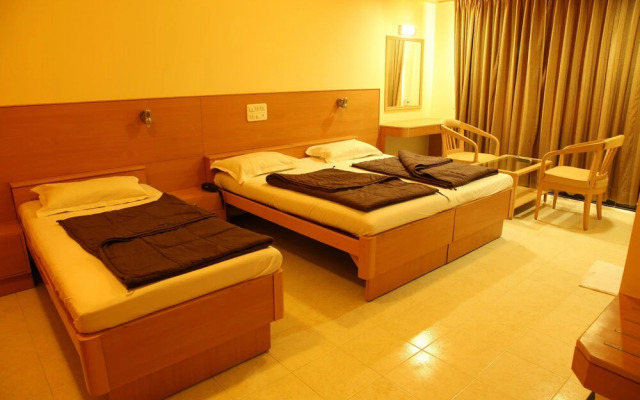 Hotel Ravi Kiran
