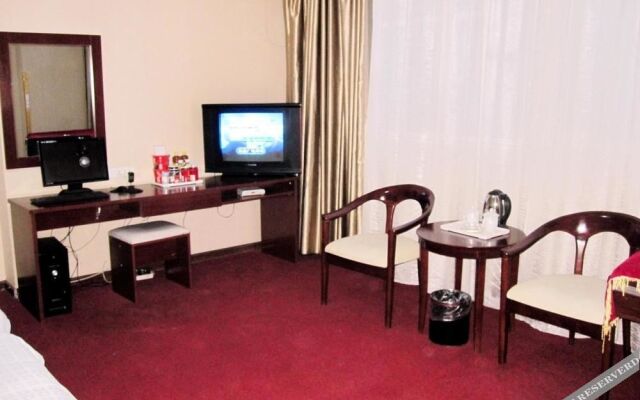 Xinhuazhou Hotel
