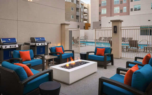 Hyatt House LA - University Medical Center