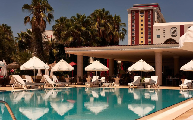 Club Hotel Sera