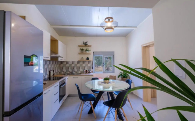 Rikia Seaside House